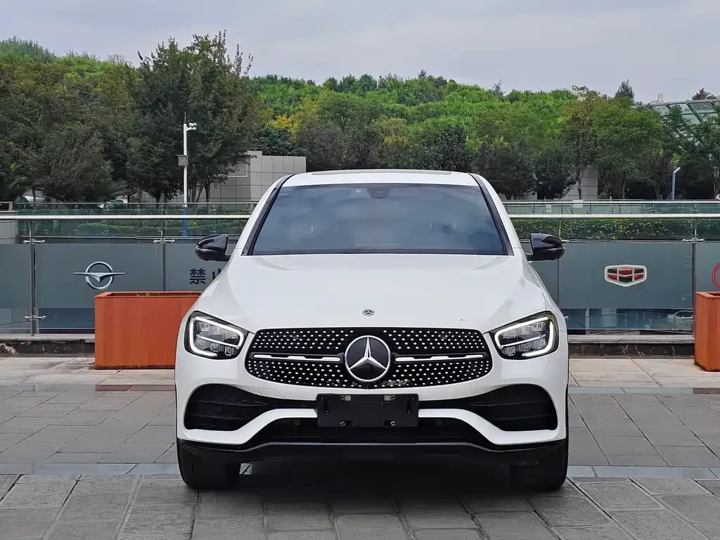 Mercedes-Benz GLC Coupe 2022 из CN, фото 2