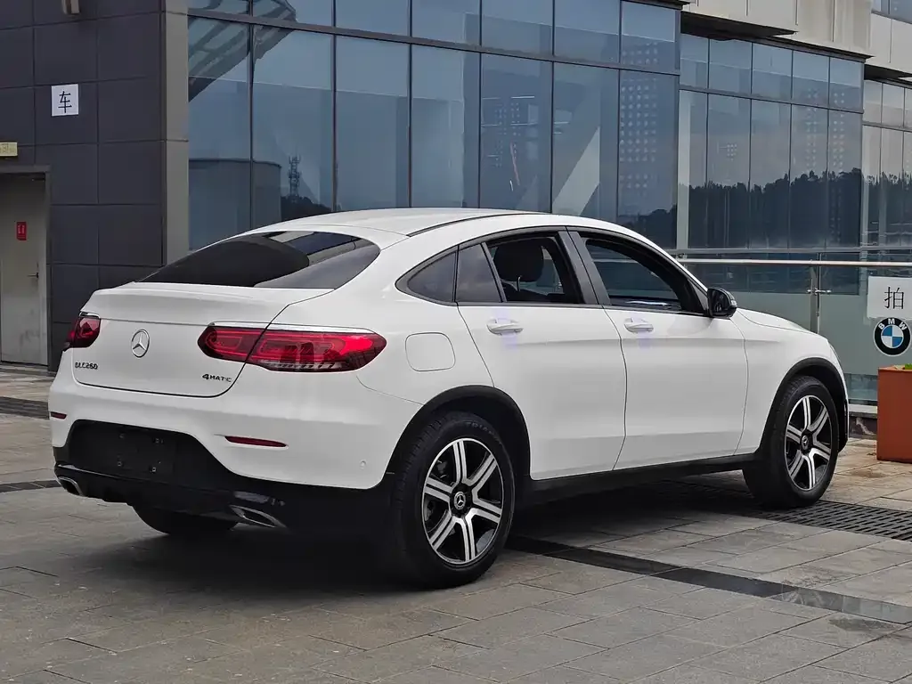 Mercedes-Benz GLC Coupe 2022 из CN, фото 5
