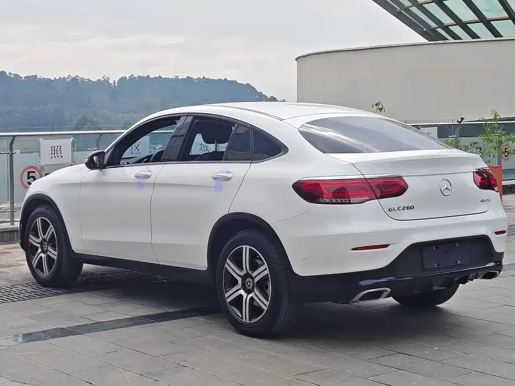 Mercedes-Benz GLC Coupe 2022 из CN, фото 6