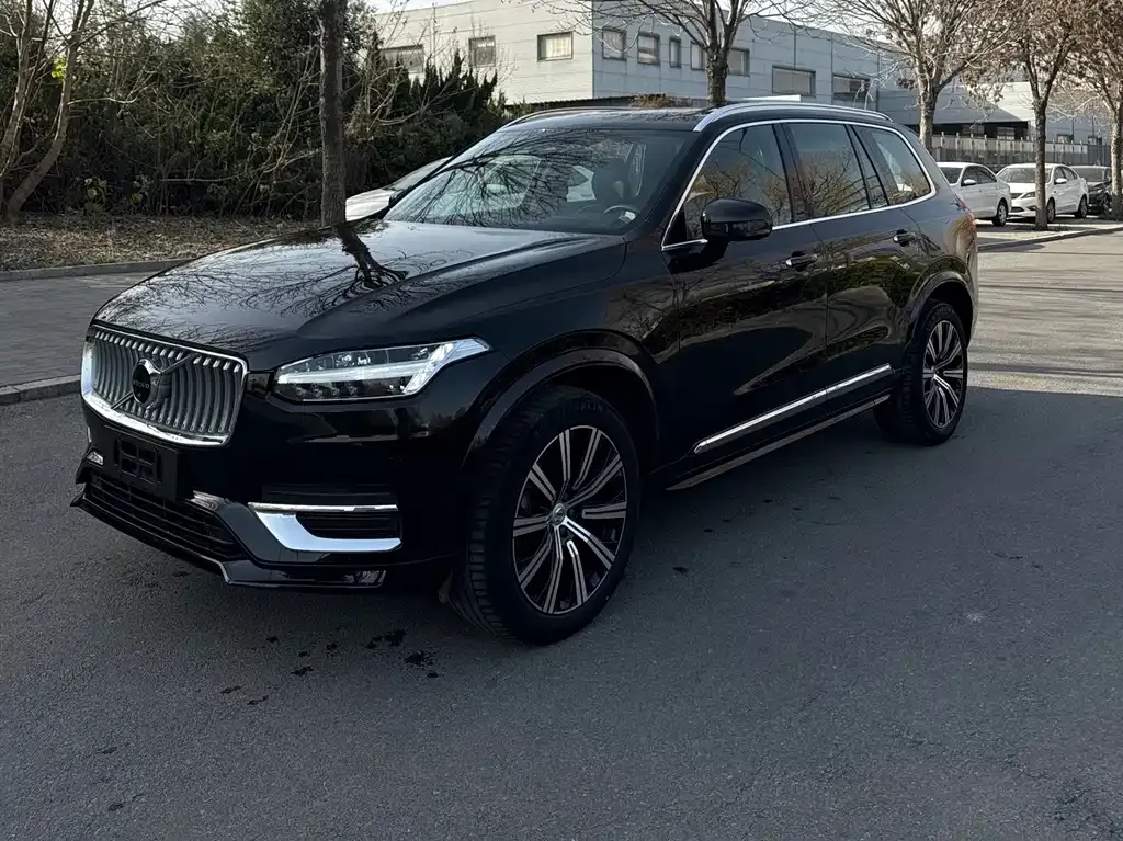 Volvo XC90 2023 из CN, фото 1