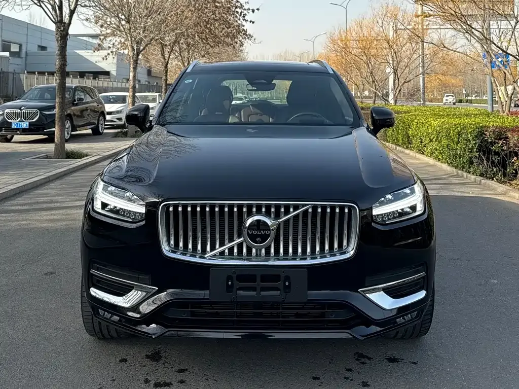 Volvo XC90 2023 из CN, фото 2