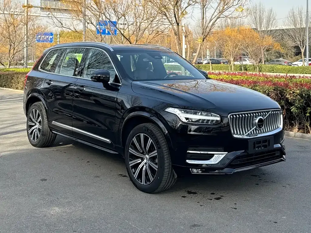 Volvo XC90 2023 из CN, фото 3