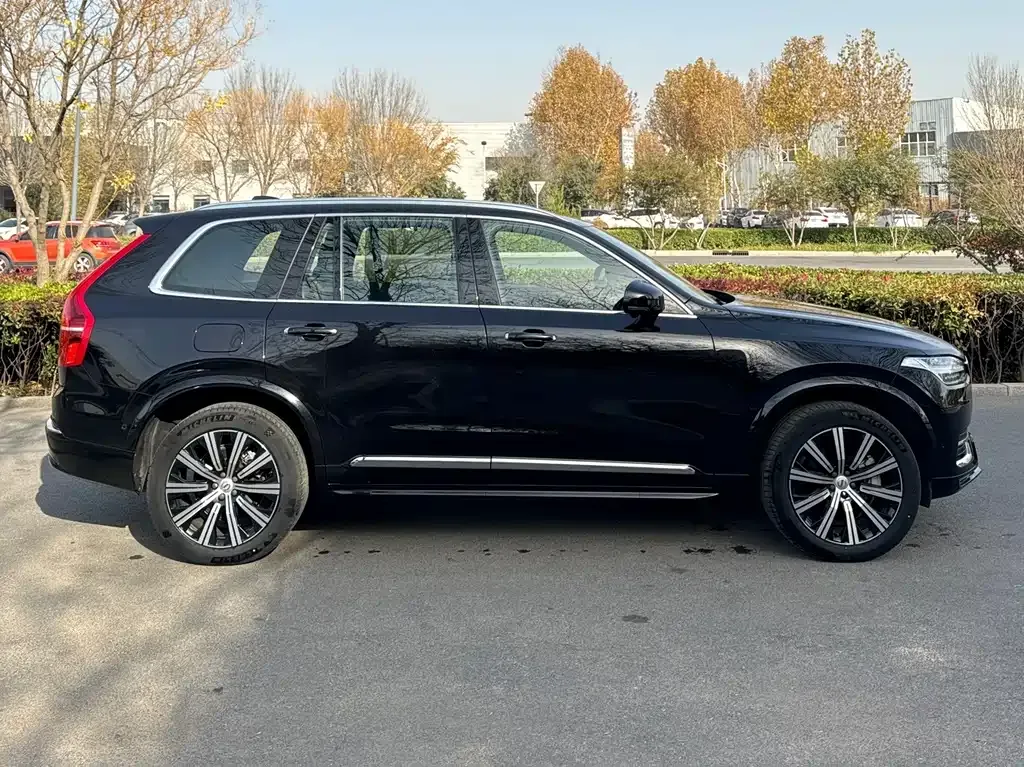 Volvo XC90 2023 из CN, фото 4