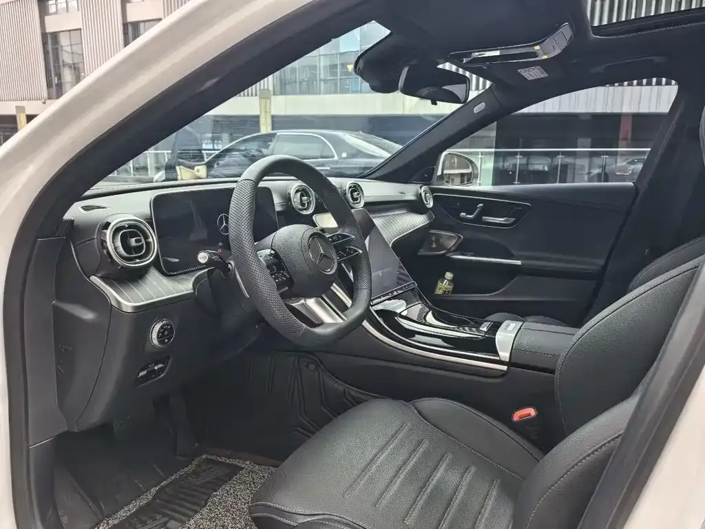 Mercedes-Benz C-Class 2023 из CN, фото 2