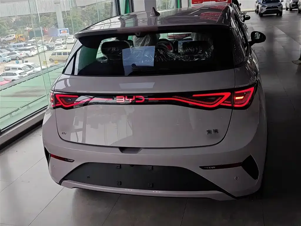 BYD Dolphin 2025 из CN, фото 6
