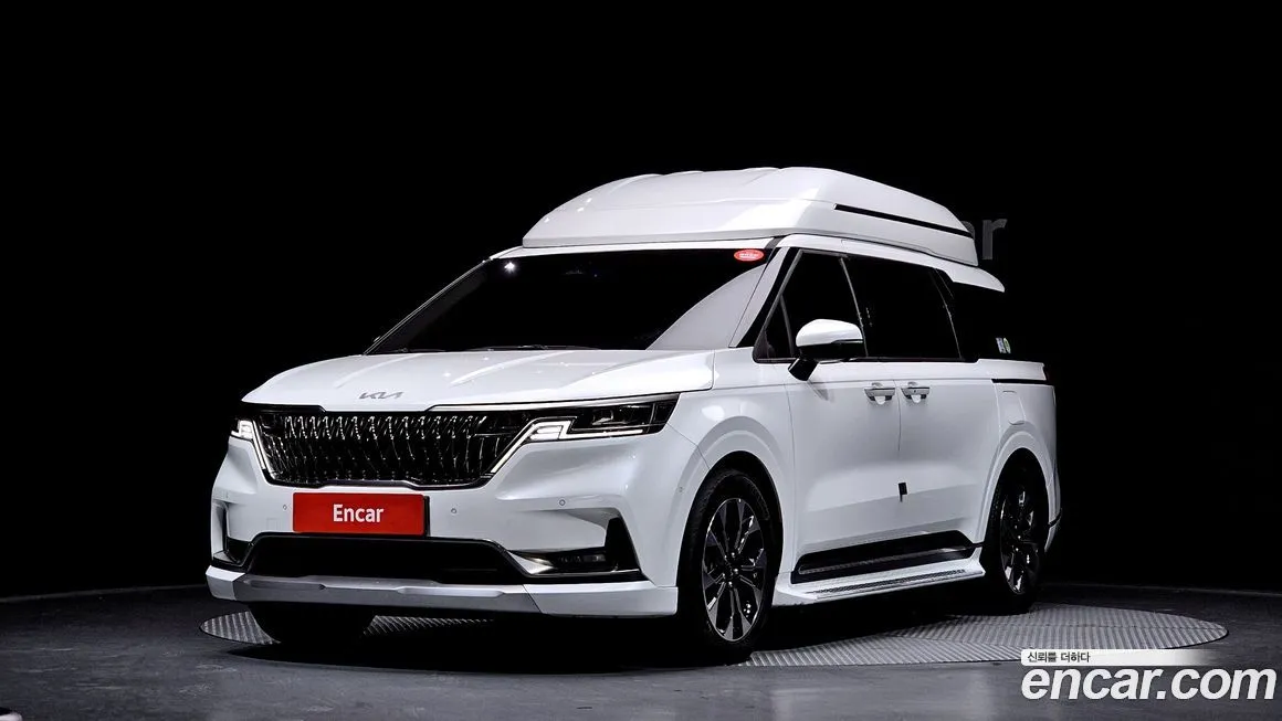 Kia Carnival — фото 1