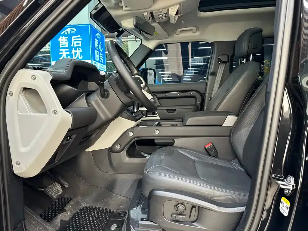 Land Rover Defender 2023 из CN, фото 7