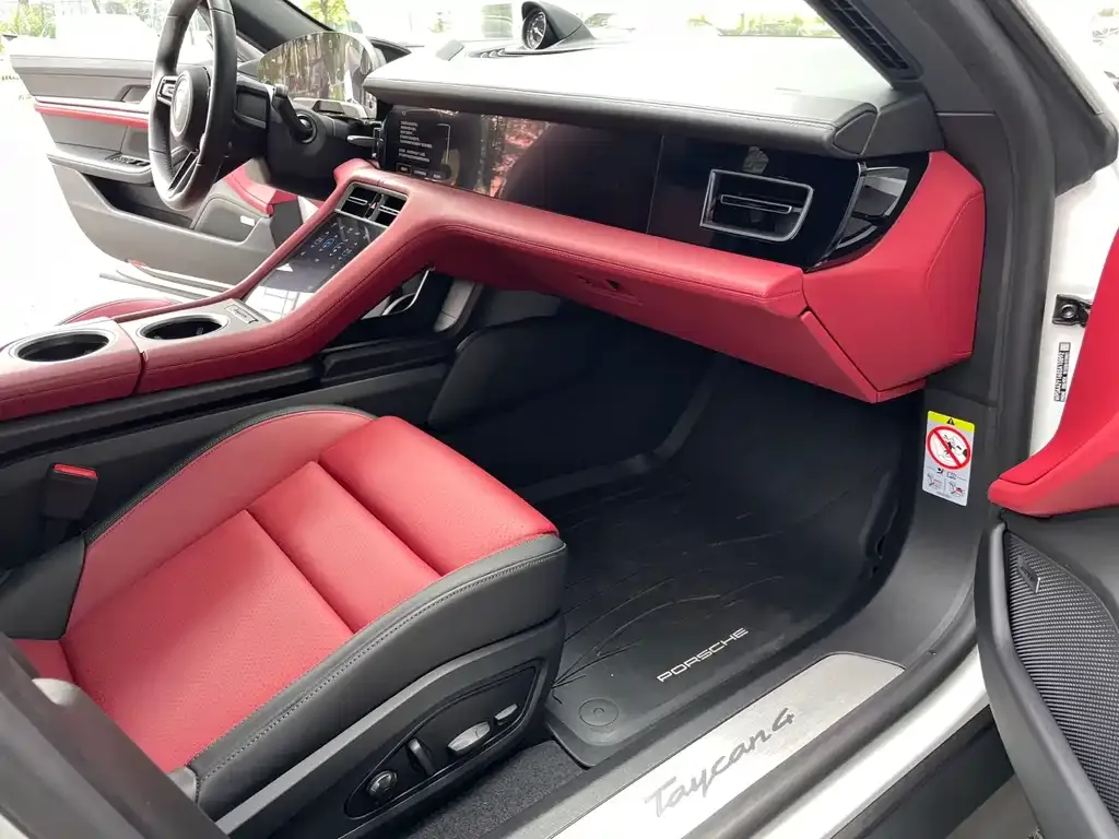 Porsche Taycan 2024 из CN, фото 5
