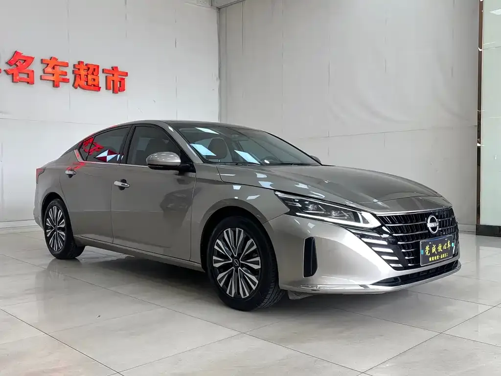 Nissan Teana 2023 из CN, фото 3