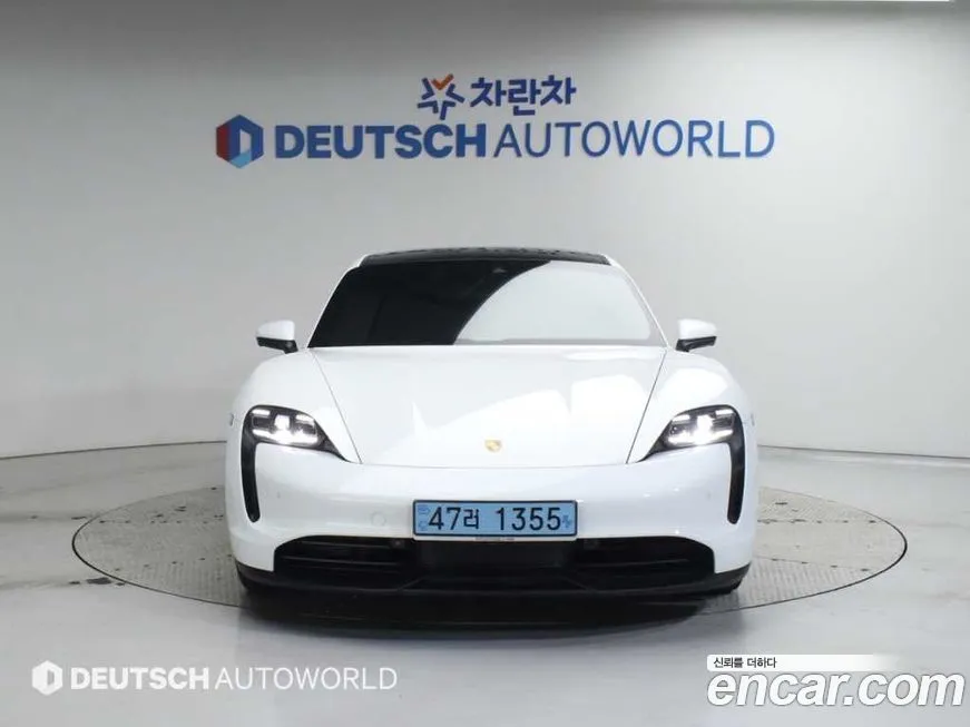 Porsche Taycan 2021 из KR, фото 3
