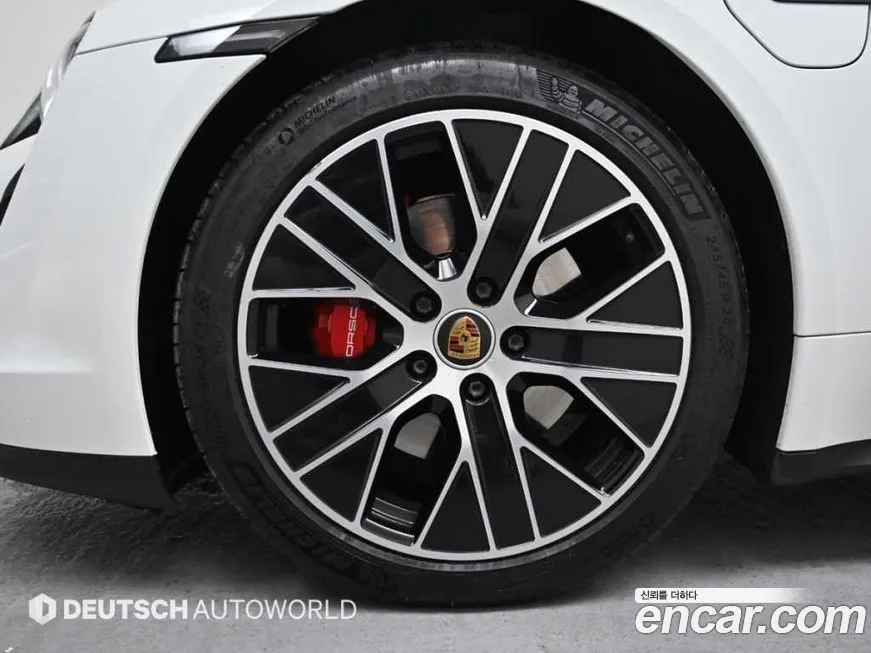 Porsche Taycan 2021 из KR, фото 5