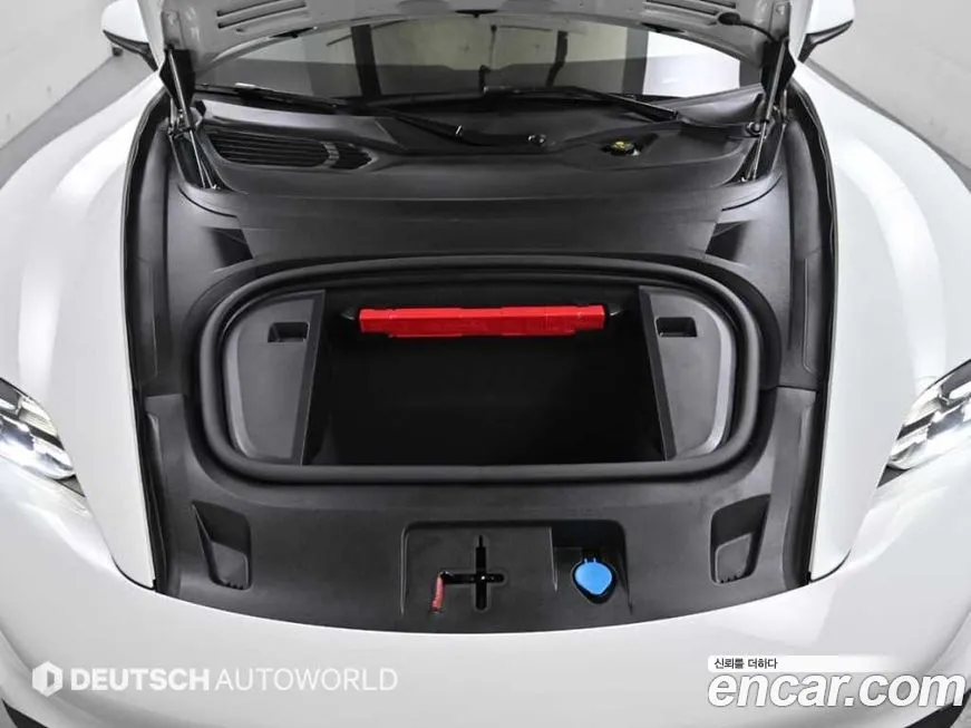 Porsche Taycan 2021 из KR, фото 6