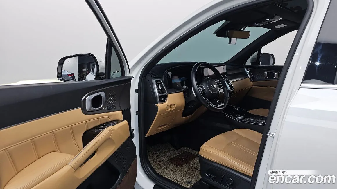 Kia Sorento — фото 10
