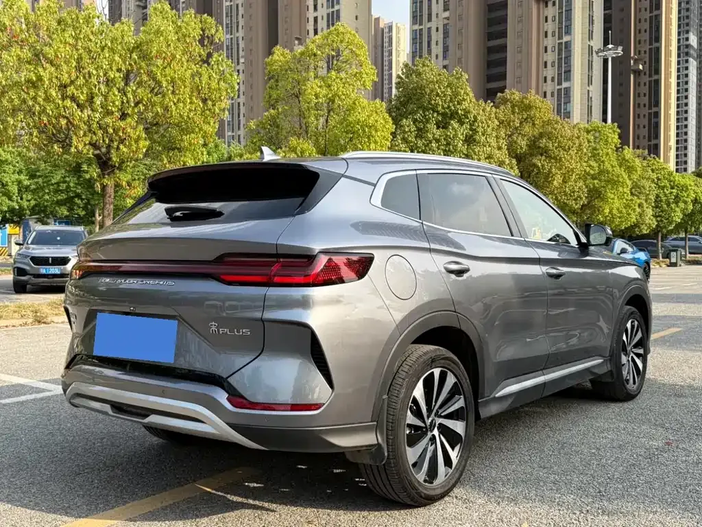 BYD PLUS New Energy — фото 10