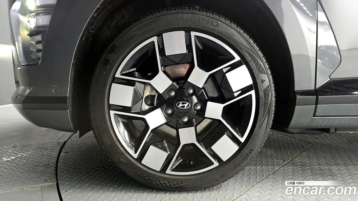 Hyundai Kona — фото 5