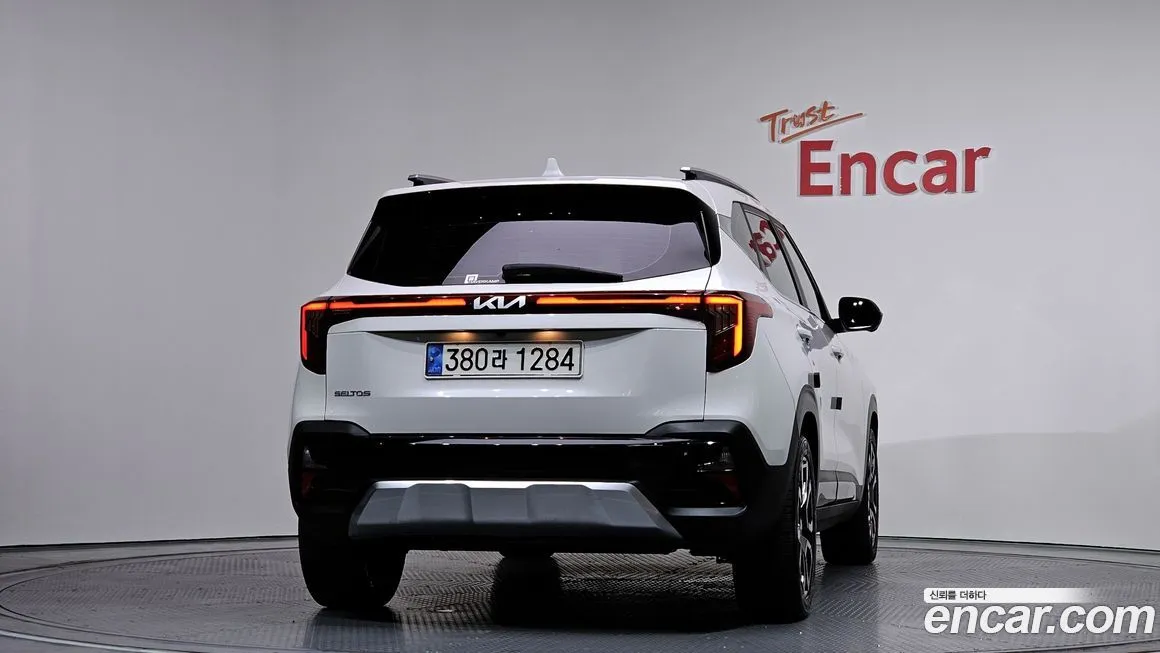 Kia Seltos 2023 из KR, фото 4