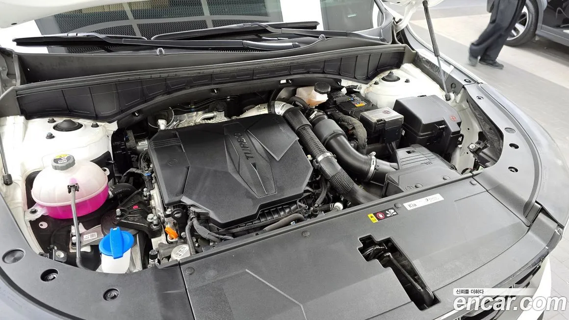 Kia Sorento — фото 6