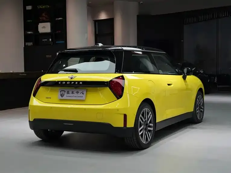 [object Object] MINI COOPER EV 2025 из CN, фото 7