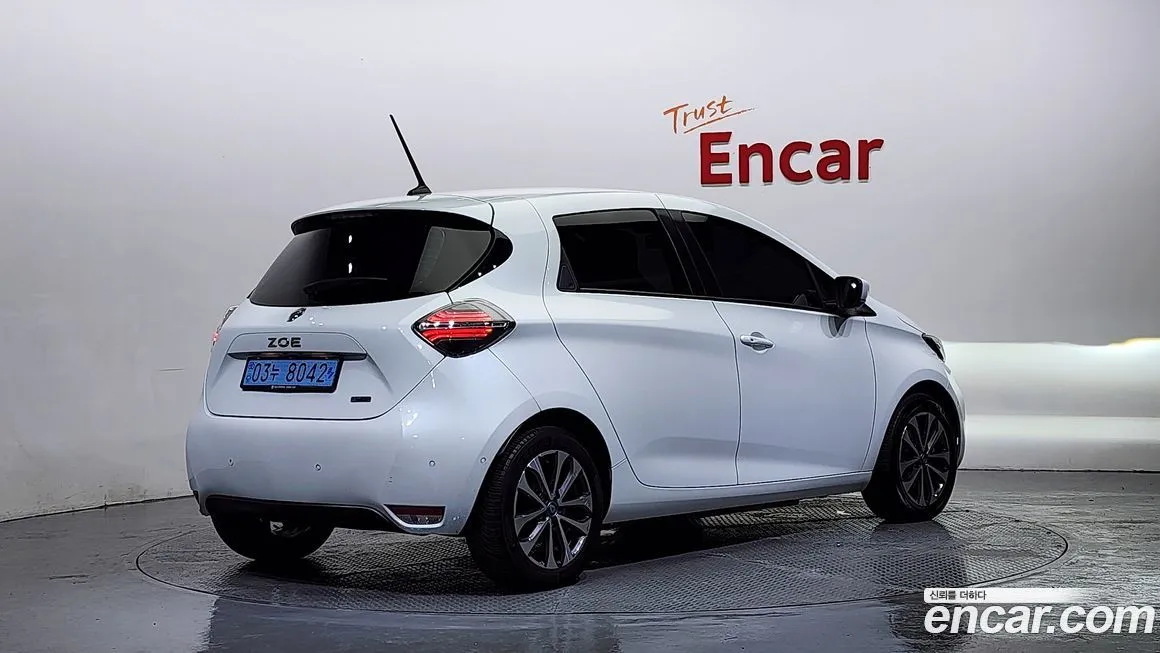 Renault Korea (Samsung) Zoe 2021 из KR, фото 2