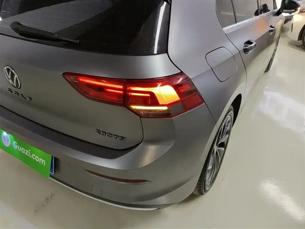 Volkswagen Golf 2022 из CN, фото 8