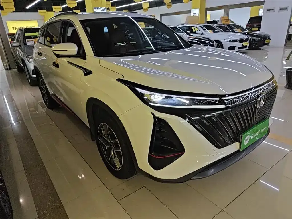 Changan CS75PLUS — фото 4