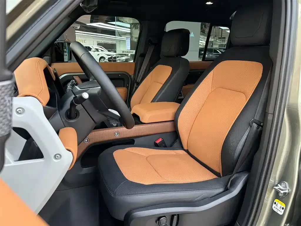 Land Rover Defender — фото 8
