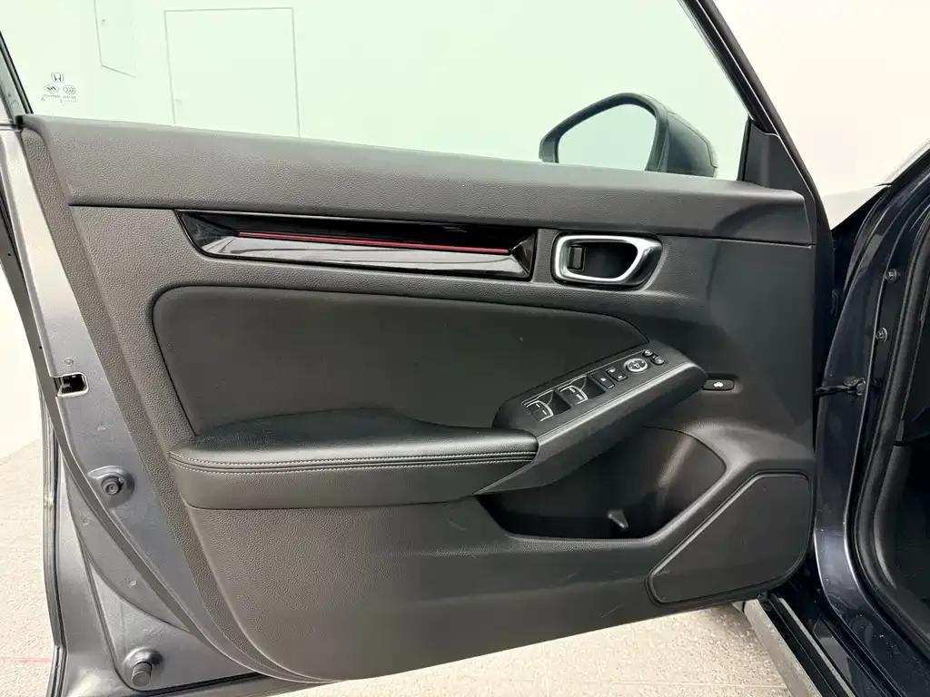 Honda Civic — фото 10