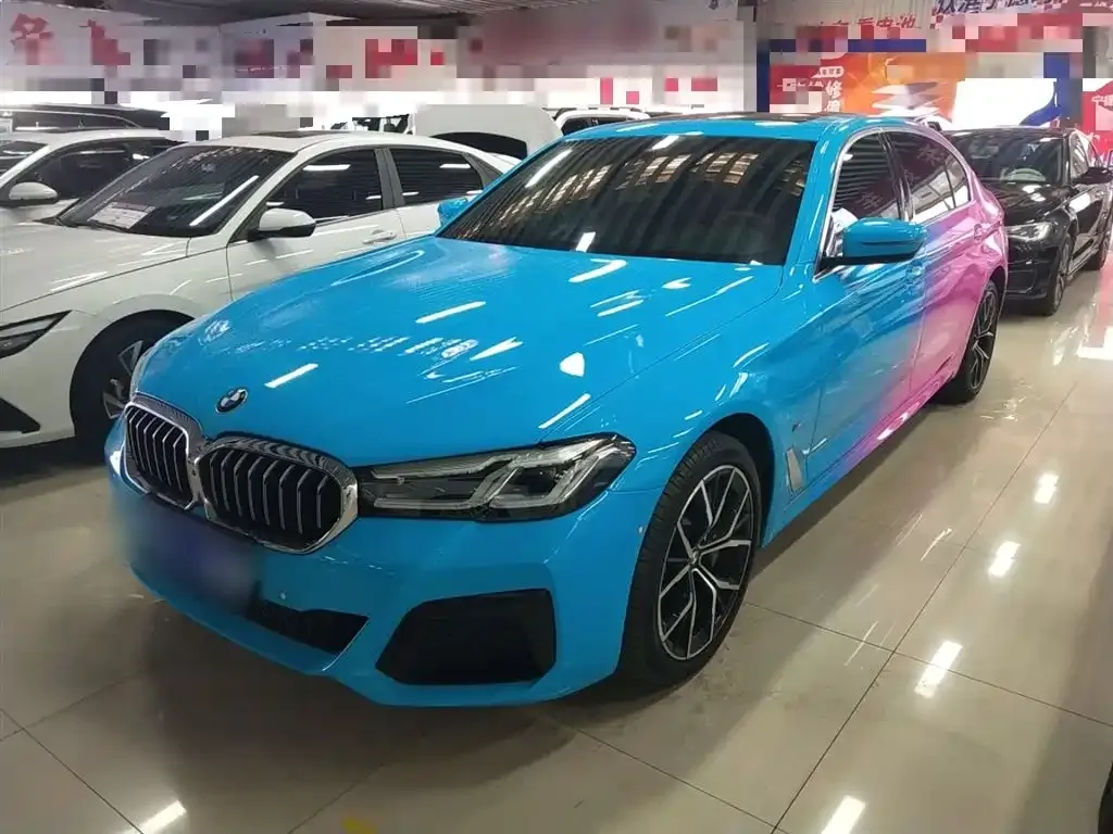 BMW 5 Series 2022 из CN, фото 1