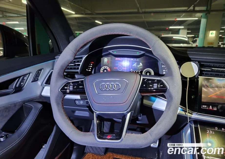 Audi Q7 2021 из KR, фото 9