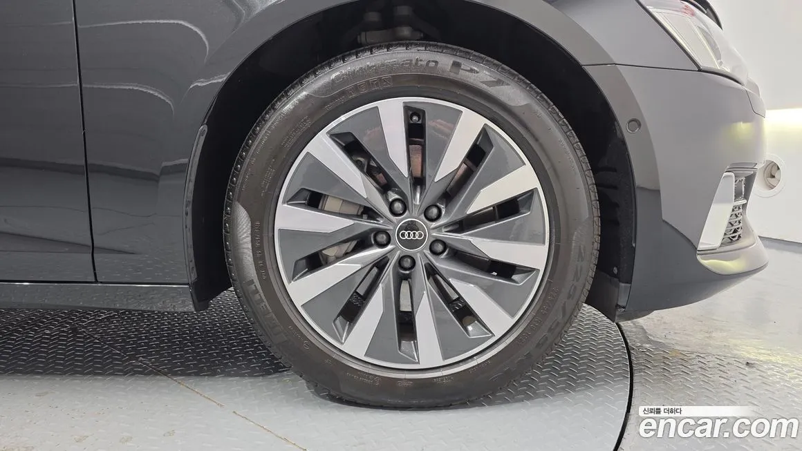 Audi A6 2021 из KR, фото 5