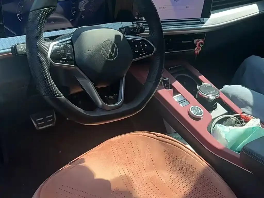 Volkswagen Tavendor 2023 из CN, фото 2