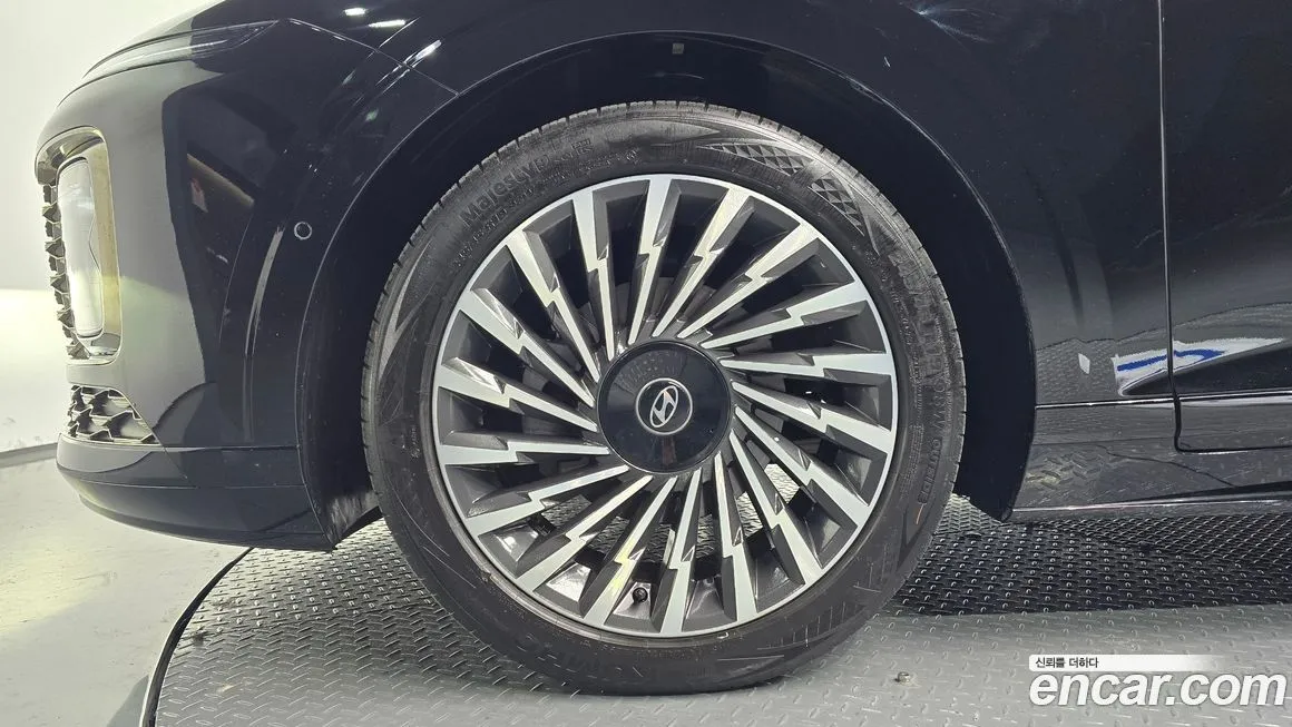 Hyundai Grandeur 2023 из KR, фото 5
