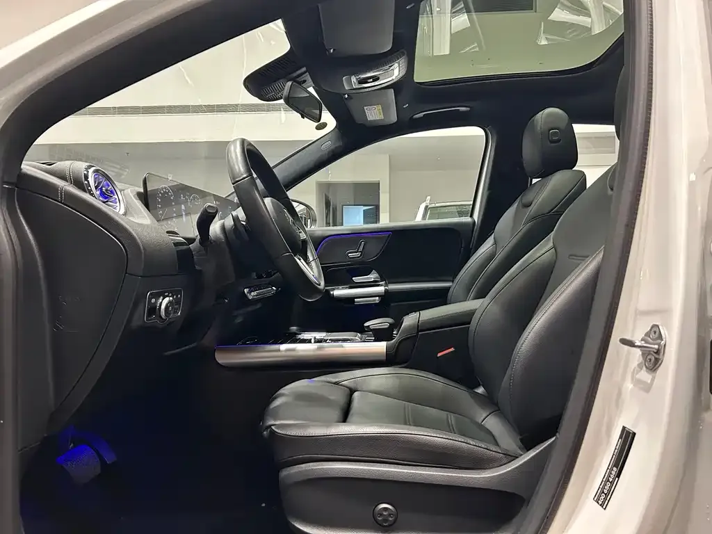 Mercedes-Benz GLA — фото 4