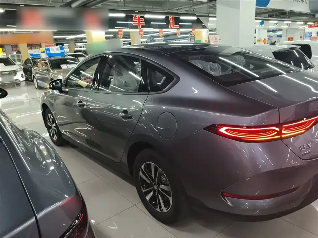 BYD Qin PLUS 2025 из CN, фото 5