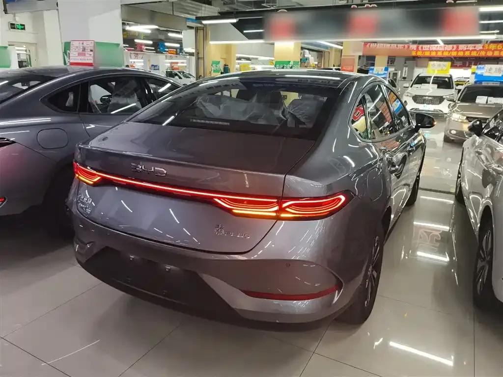 BYD Qin PLUS 2025 из CN, фото 7