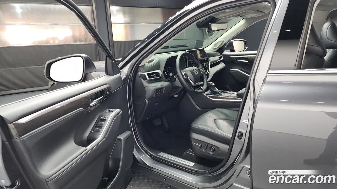 Toyota Highlander 2023 из KR, фото 10