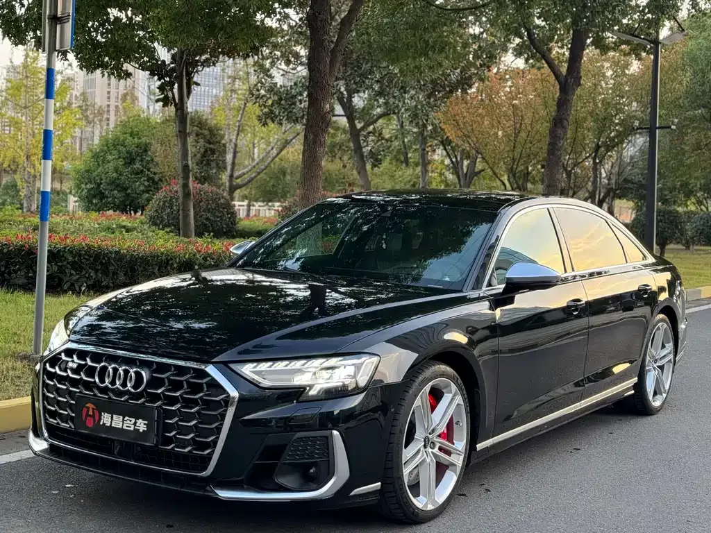 Audi S8 2022 из CN, фото 10