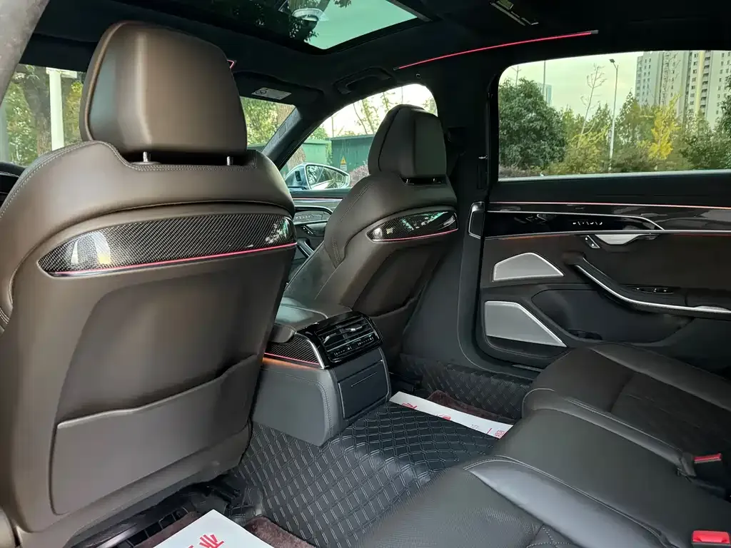 Audi S8 2022 из CN, фото 9