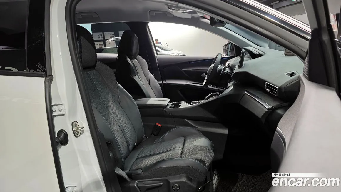 Peugeot 3008 2022 из KR, фото 10