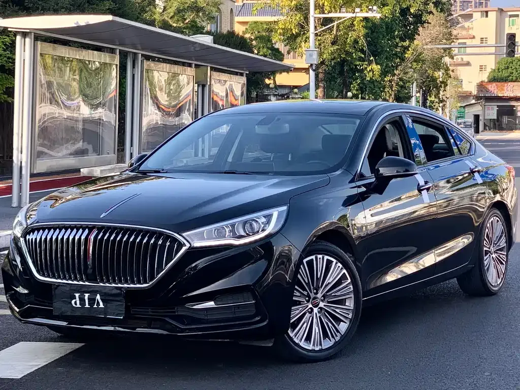Hongqi H5 — фото 1