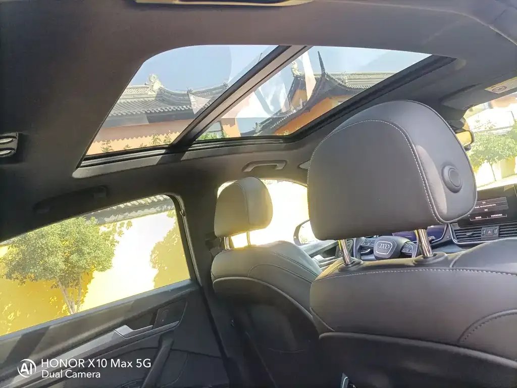 Audi Q5L Sportback 2022 из CN, фото 8