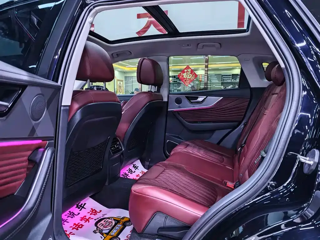 Hongqi HS5 2024 из CN, фото 7