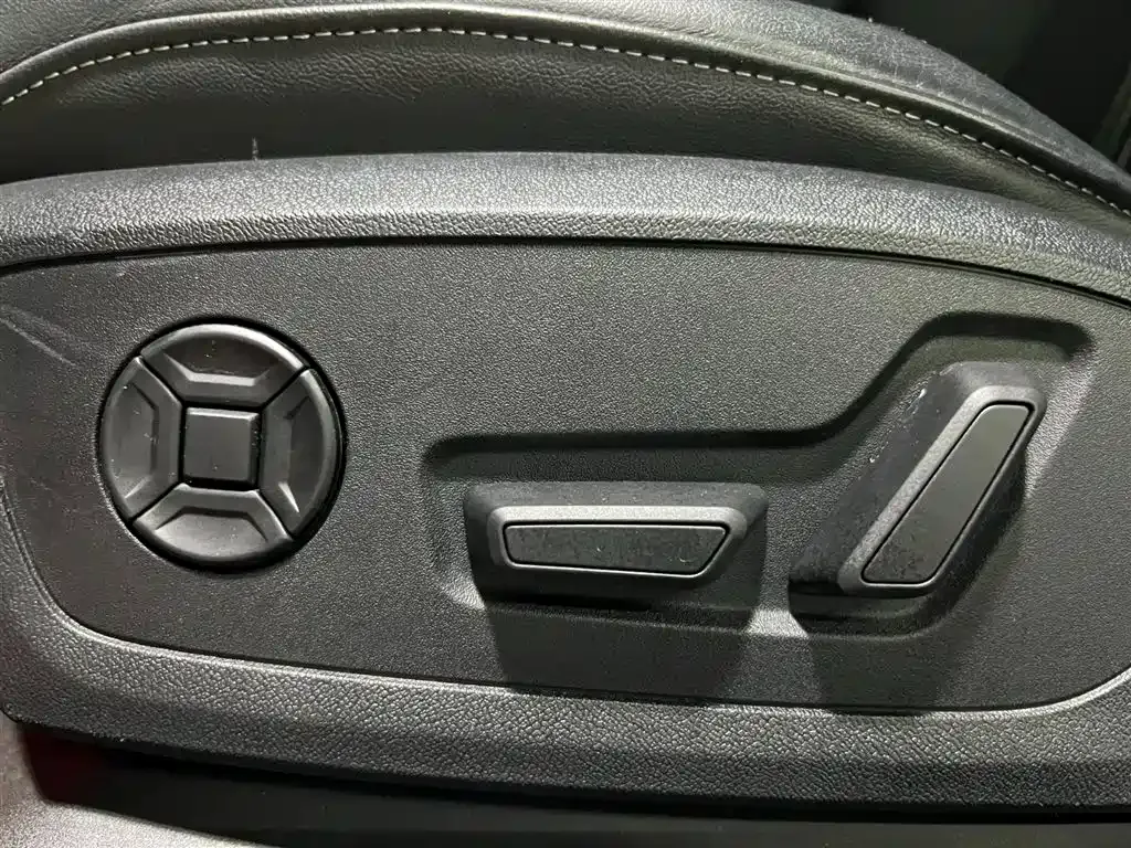 Audi A3 — фото 9