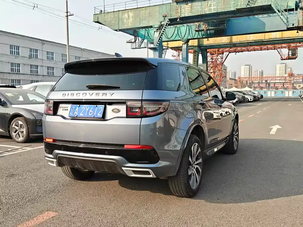 Land Rover Discovery Sport — фото 6