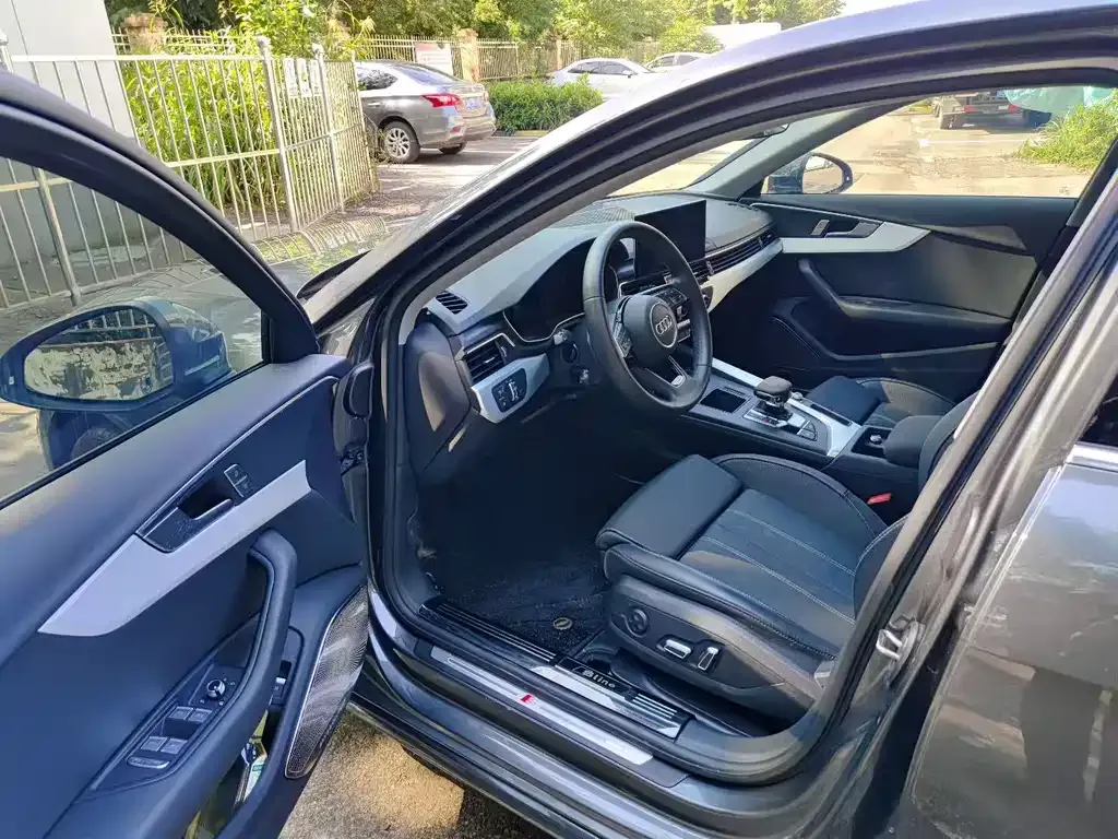Audi A4L 2024 из CN, фото 7