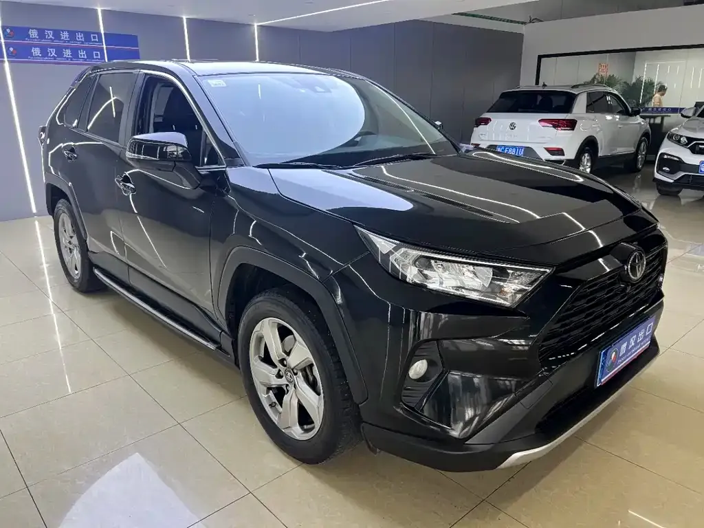 Toyota RAV4 2022 из CN, фото 3