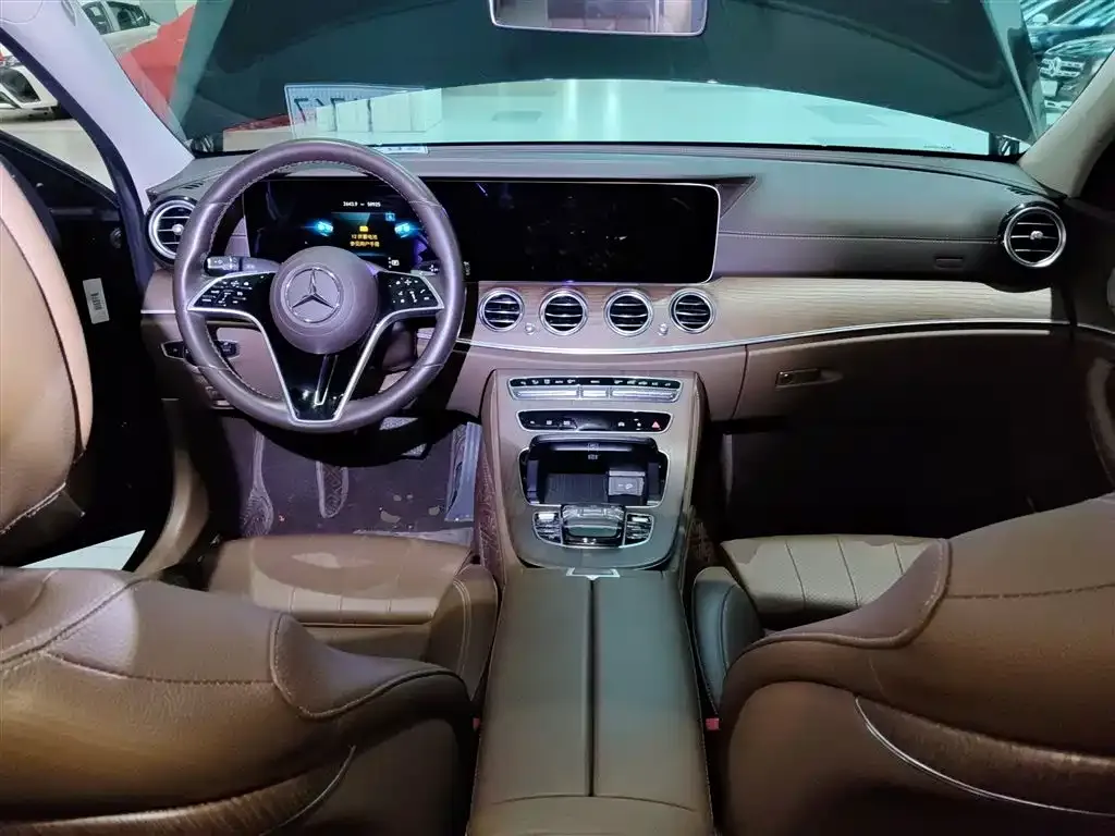 Mercedes-Benz E-Class 2022 из CN, фото 10