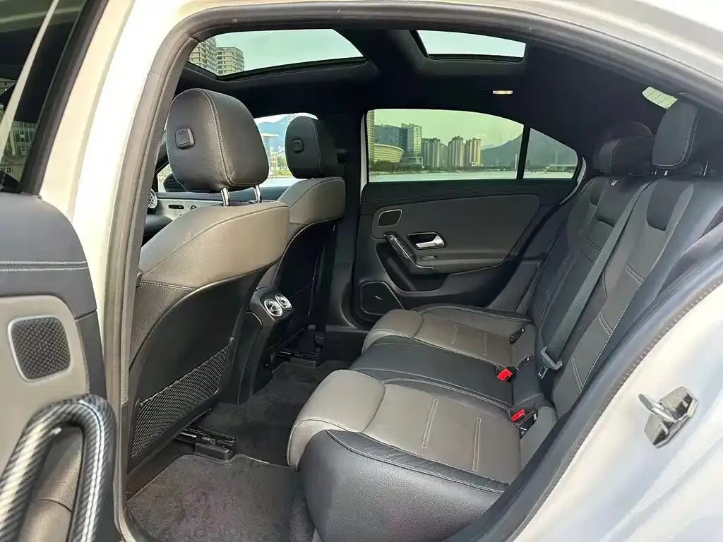 Mercedes-Benz A-Class AMG — фото 4