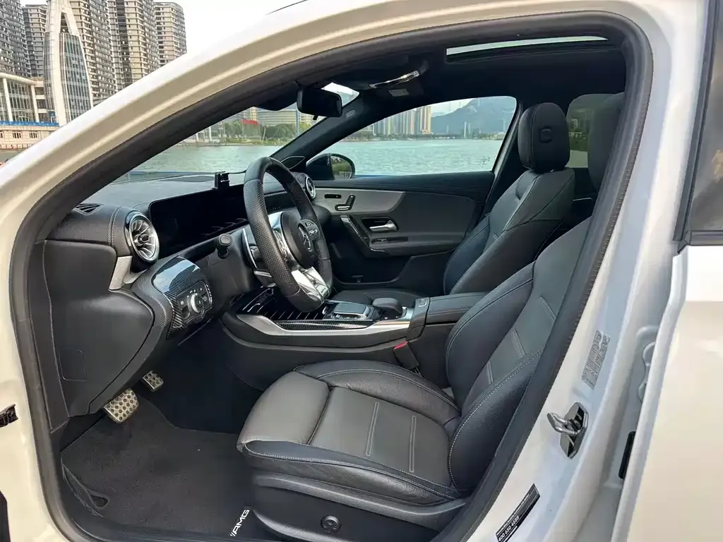 Mercedes-Benz A-Class AMG — фото 5