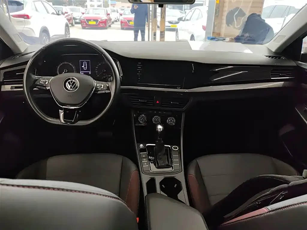 Volkswagen Bora 2022 из CN, фото 10